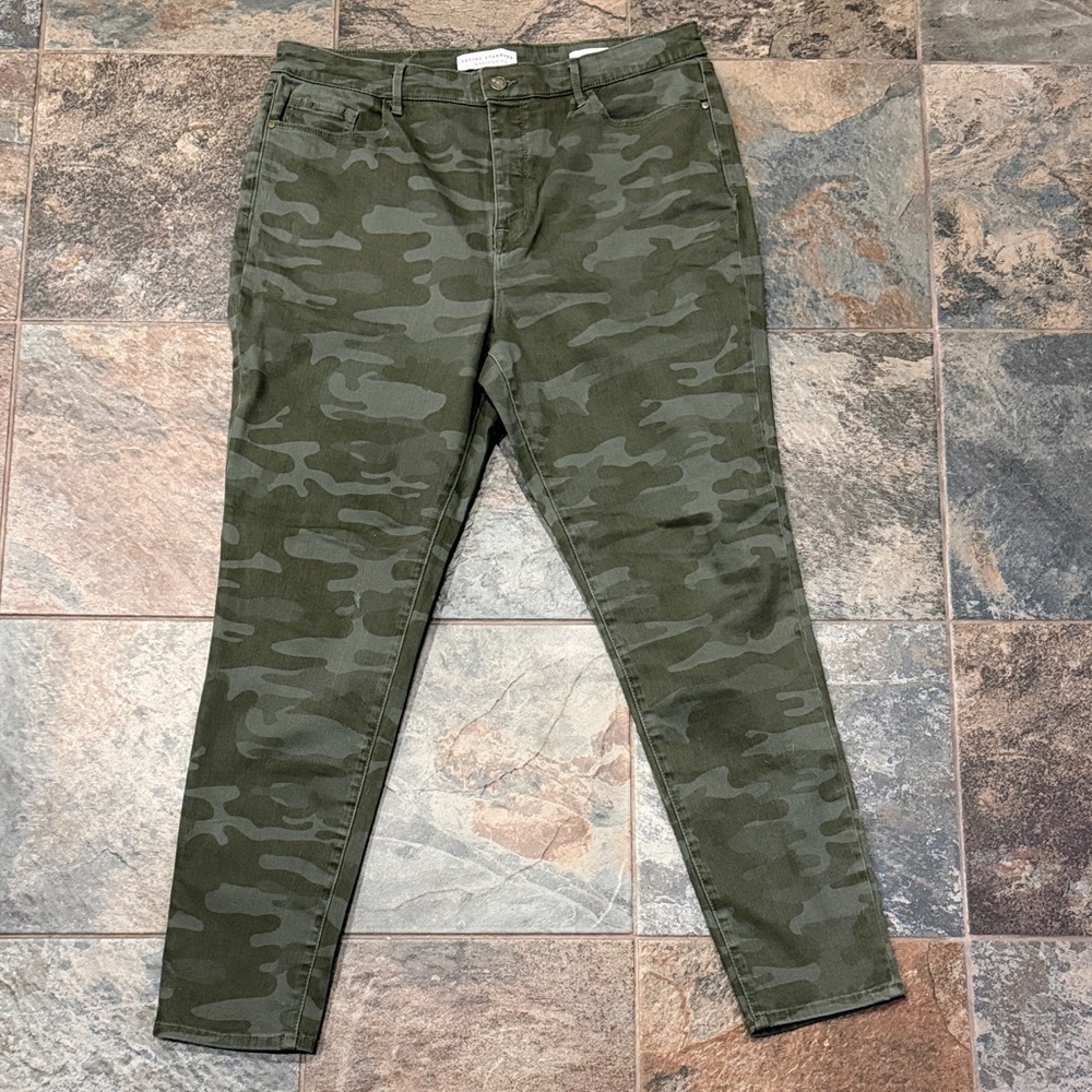 Sanctuary Social Standard High-Rise Skinny Jeans in Olive